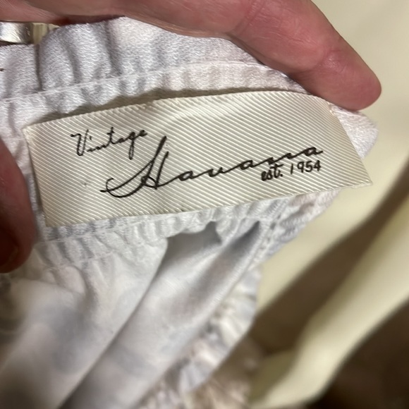 Camouflage Off Shoulder Blouse - Picture 5 of 6